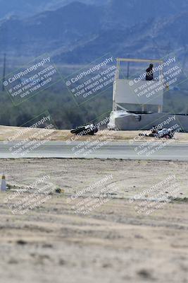 media/Nov-16-2025-Race Pace (Sun) [[8c5fa54630]]/Verified Riders/2-Turn 7 (945am)/